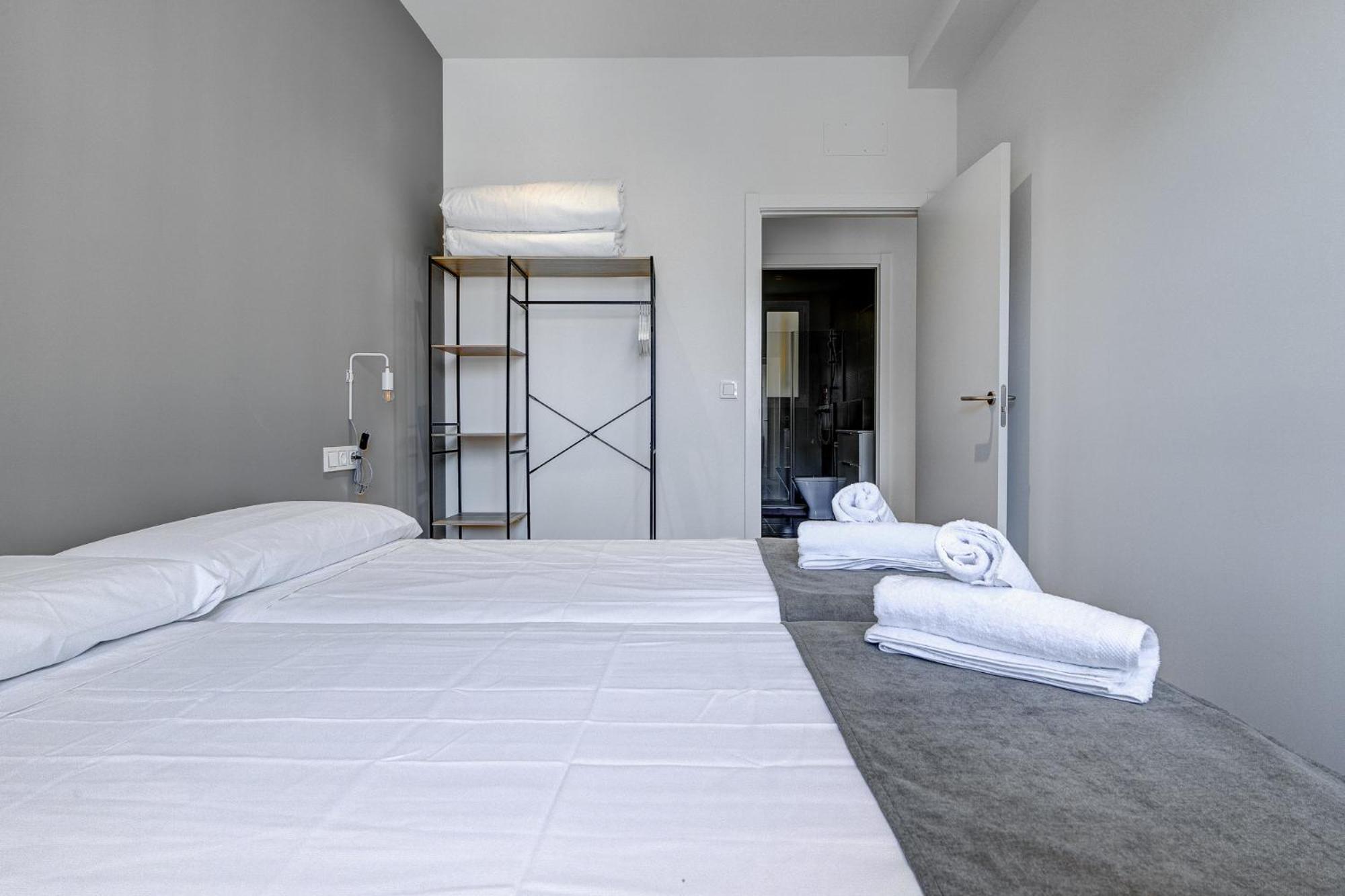 Apartamentos Gran Via By Sanse Holidays San Sebastián Zewnętrze zdjęcie