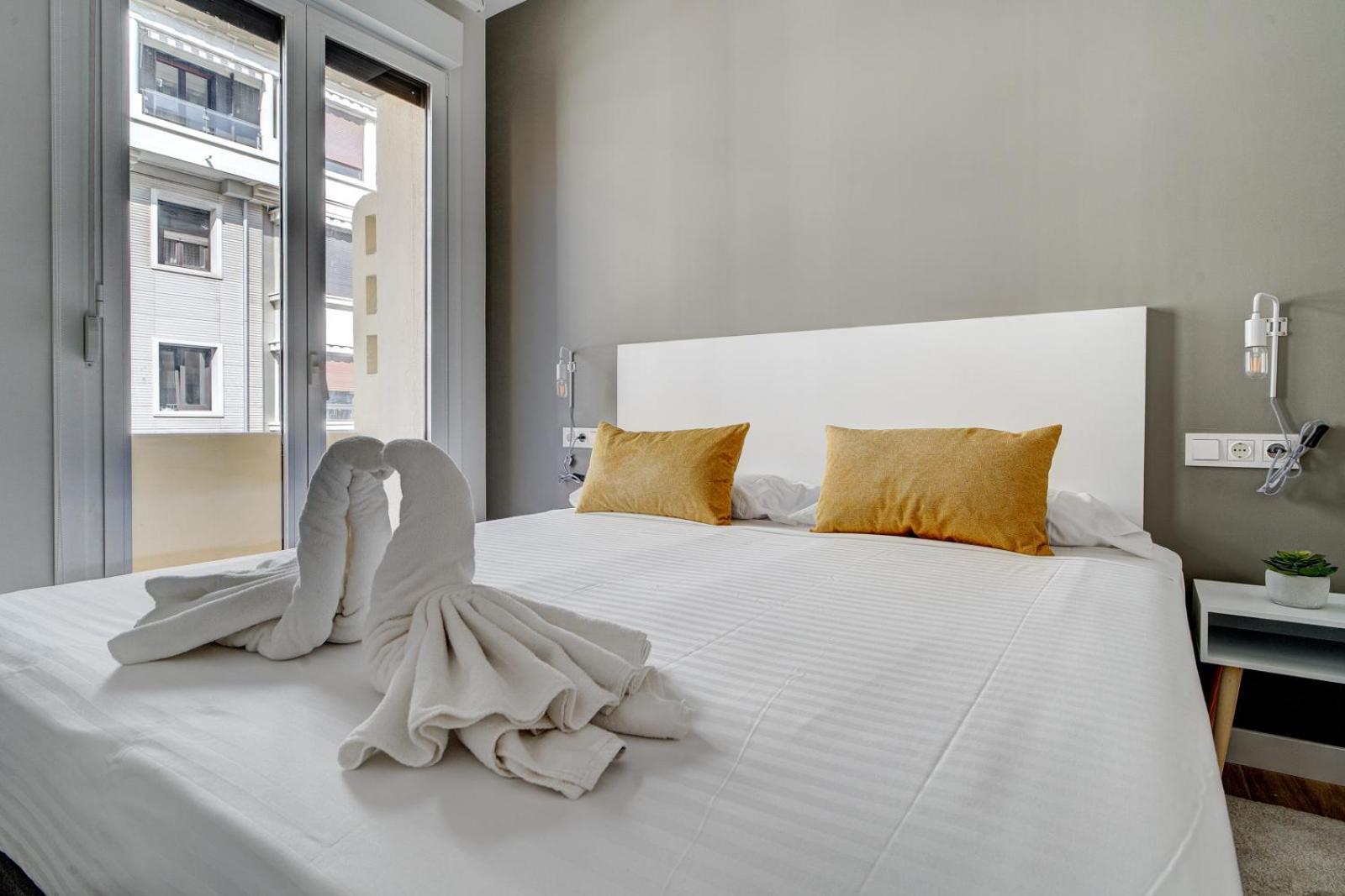 Apartamentos Gran Via By Sanse Holidays San Sebastián Zewnętrze zdjęcie