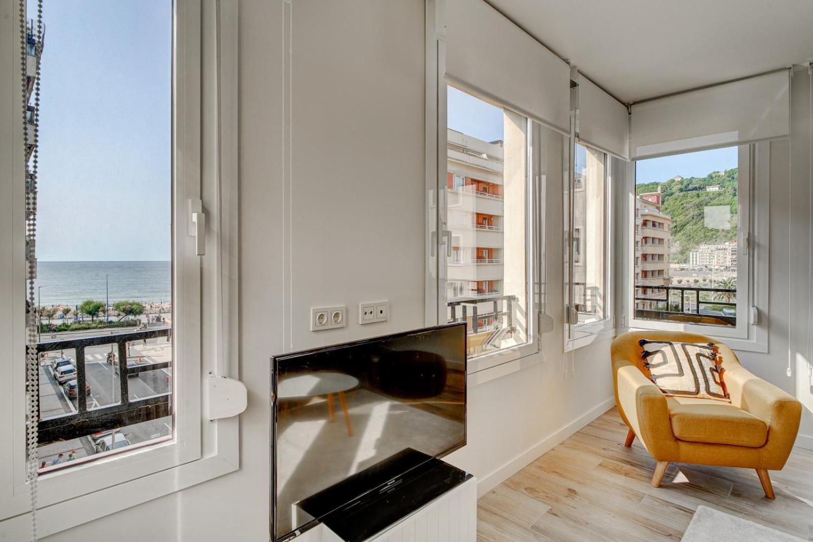 Apartamentos Gran Via By Sanse Holidays San Sebastián Zewnętrze zdjęcie