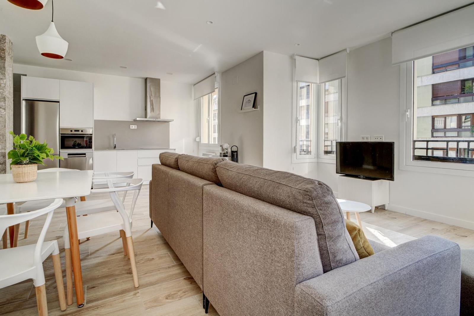 Apartamentos Gran Via By Sanse Holidays San Sebastián Zewnętrze zdjęcie
