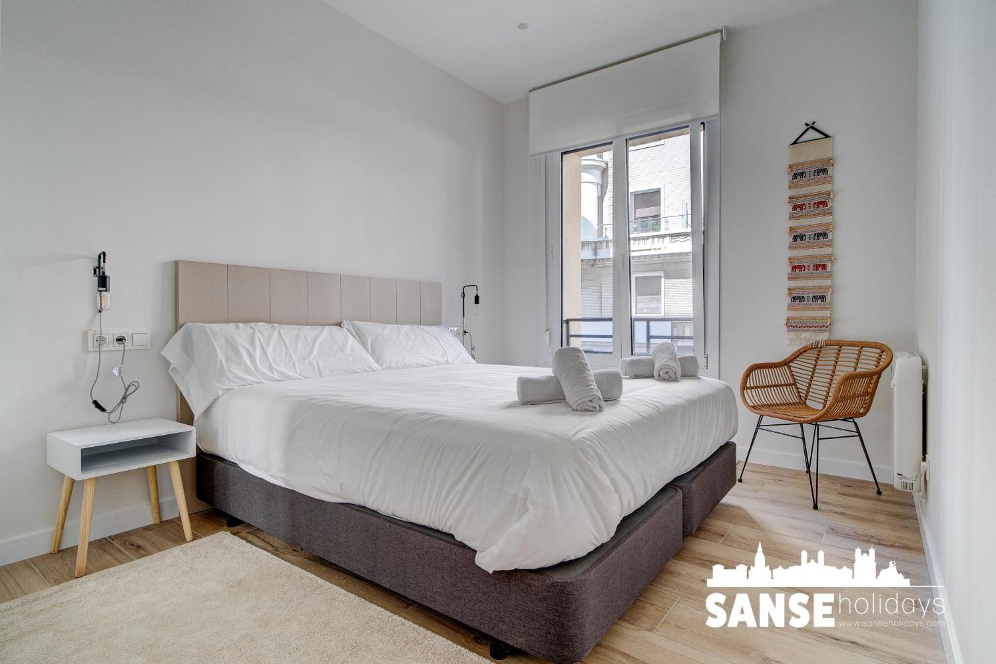 Apartamentos Gran Via By Sanse Holidays San Sebastián Zewnętrze zdjęcie